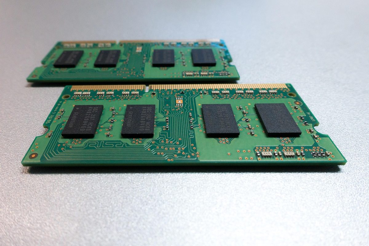printed circuit board, random access memory, green, fund, silver, laptop, component, module, technology, computer, pc, t
