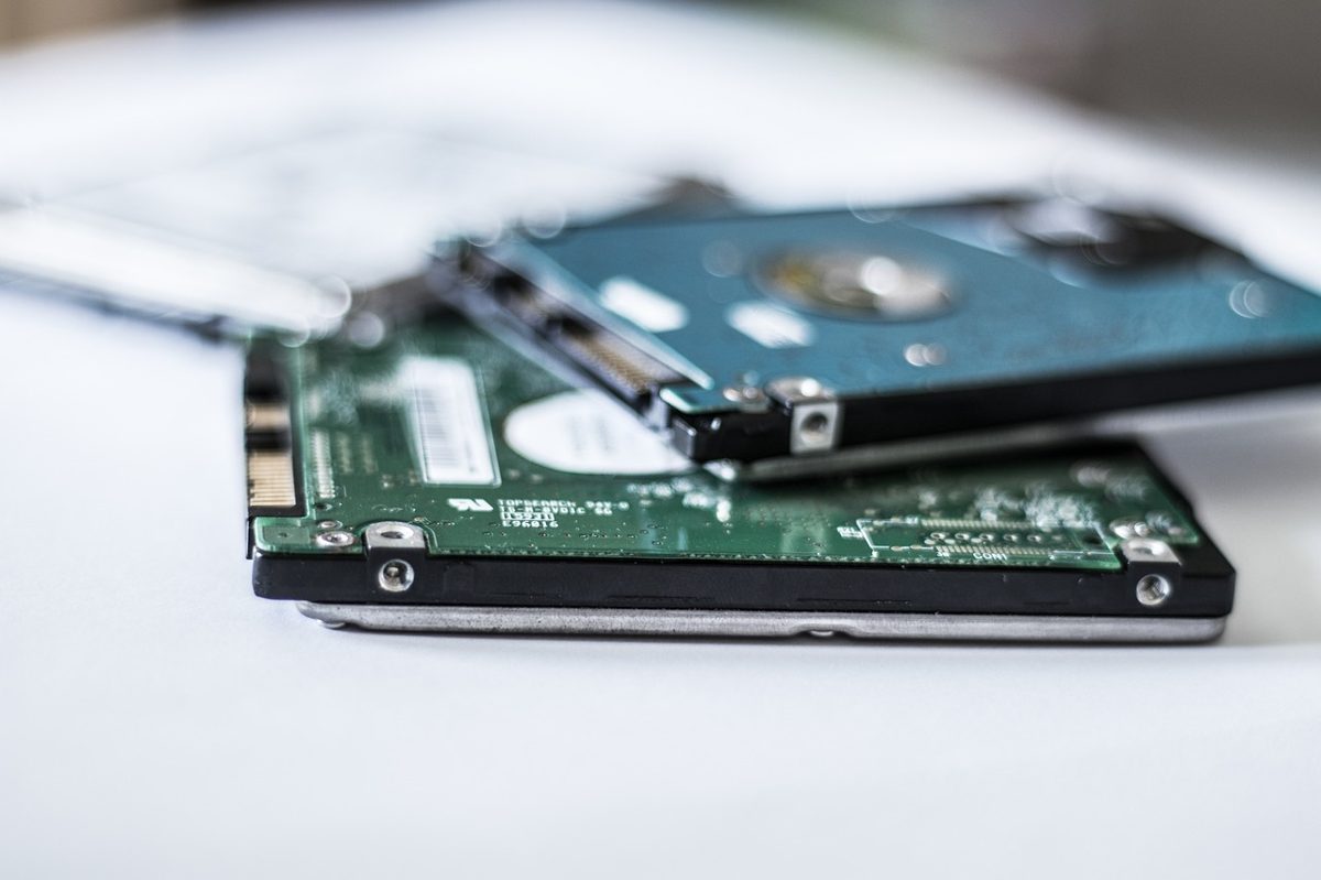 donations keeps me going, hard drive, hdd, computer, hardware, data, pc, storage, data store, technology, circuit board,