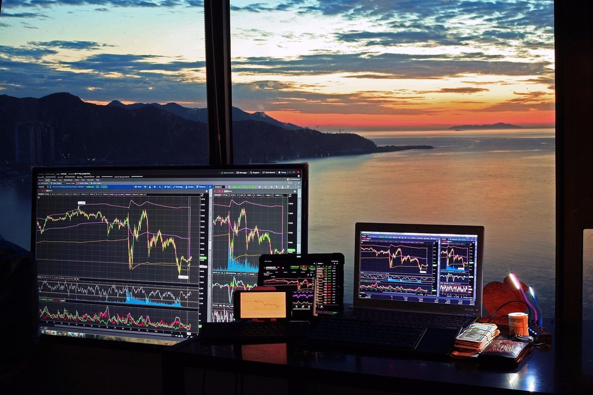 stock market, trading, stocks, derivatives, gains, bitcoin, crypto, currency, blockchain, investing, banking, cryptocurr