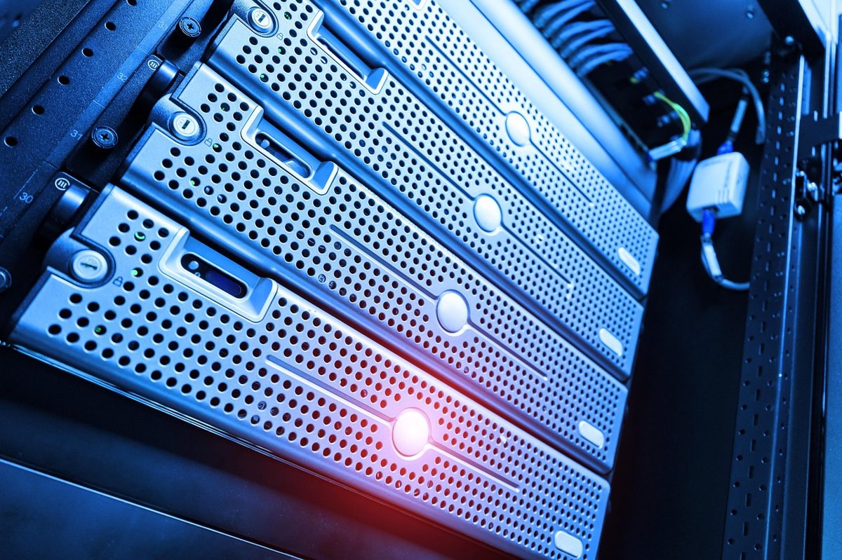 internet, information, service, system, room, technology, center, business, rack, hardware, database, computer, data, su